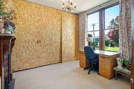 Photo of property in 36 Cuffs Road, Wainoni, Christchurch, 8061