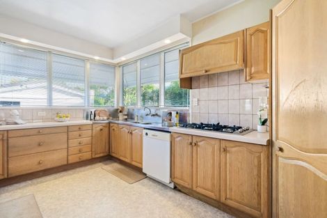 Photo of property in 10 Harbour View Road, Point Chevalier, Auckland, 1022