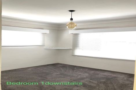 Photo of property in 76a Lake Road, Narrow Neck, Auckland, 0624