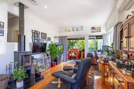 Photo of property in 312 Glengarry Road, Glen Eden, Auckland, 0602