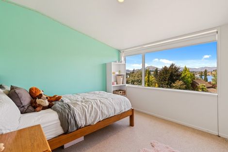 Photo of property in 53 Sargood Drive, Wanaka, 9305