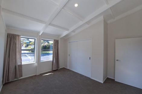 Photo of property in 64/62 Seaview Road, Marfell, New Plymouth, 4310