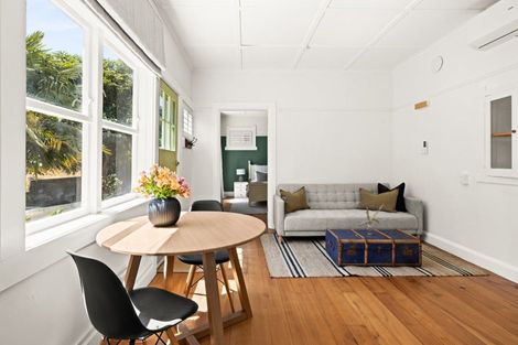 Photo of property in 45 Faraday Street, Hospital Hill, Napier, 4110