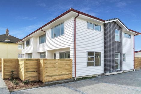Photo of property in 15 John Reynolds Square, Hutt Central, Lower Hutt, 5010