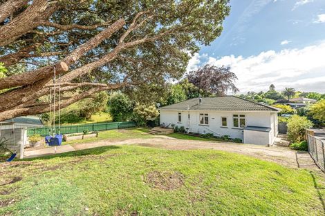 Photo of property in 55 Great North Road, Saint Johns Hill, Whanganui, 4501