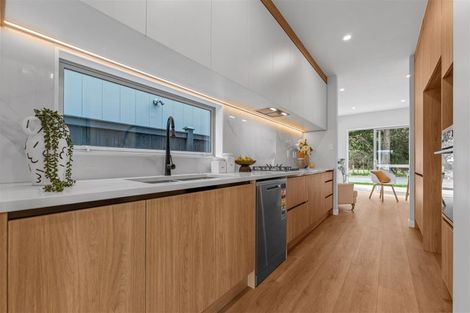 Photo of property in 21 Yellow Pear Lane, Karaka, 2578