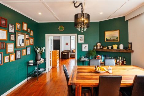 Photo of property in 33 Fitzroy Street, Terrace End, Palmerston North, 4410