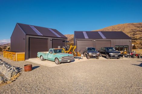 Photo of property in 12 Miharo Lane, Queensberry, Cromwell, 9383