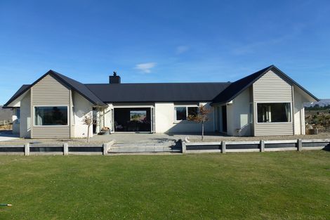 Photo of property in 46 Letts Gully Road, Letts Gully, Alexandra, 9393