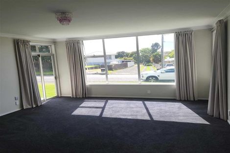 Photo of property in 6b Murray Street, Wallaceville, Upper Hutt, 5018
