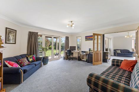 Photo of property in 5 Hilton Drive, Amberley, 7410