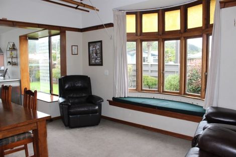 Photo of property in 123 Shakespeare Street, Greymouth, 7805