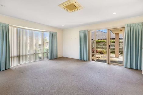 Photo of property in 7 Corfe Castle Lane, Levin, 5510