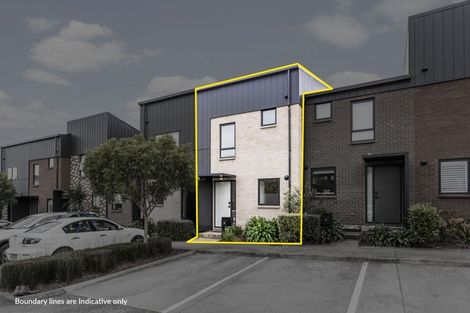 Photo of property in 14 Rara Lane, Manukau, Auckland, 2104