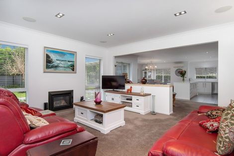 Photo of property in 17 Merriman Place, Pyes Pa, Tauranga, 3112