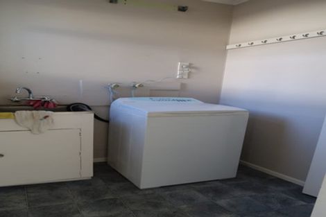 Photo of property in 44 Acacia Avenue, Maungaraki, Lower Hutt, 5010