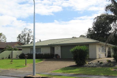 Photo of property in 59 Brylee Drive, Conifer Grove, Takanini, 2112