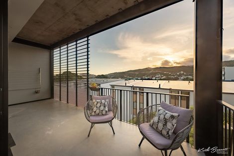 Photo of property in 201/11 Jean Caldwell Way, Island Bay, 6023