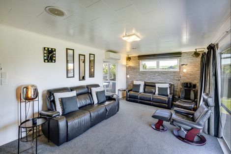 Photo of property in 51 Folkestone Drive, Flaxmere, Hastings, 4120