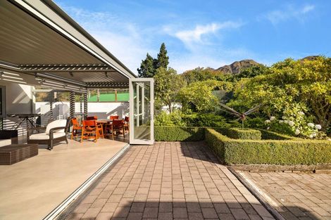 Photo of property in 3 Stafford Street, Arrowtown, 9302