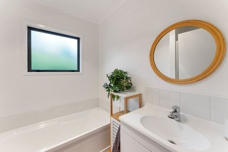 Photo of property in 177 Koru Road, Omata, New Plymouth, 4374