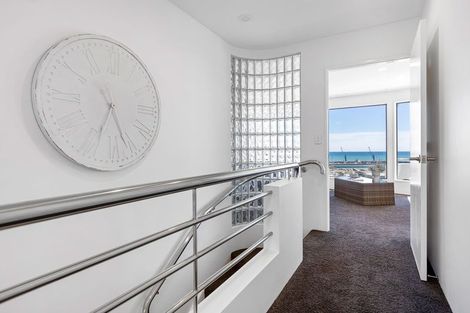 Photo of property in 12c Parris Street, Moturoa, New Plymouth, 4310