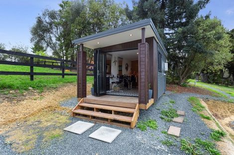 Photo of property in 112 Streamlands Swamp Road, Kaipara Flats, Warkworth, 0981