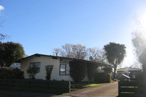 Photo of property in 66 Apollo Parade, Milson, Palmerston North, 4414