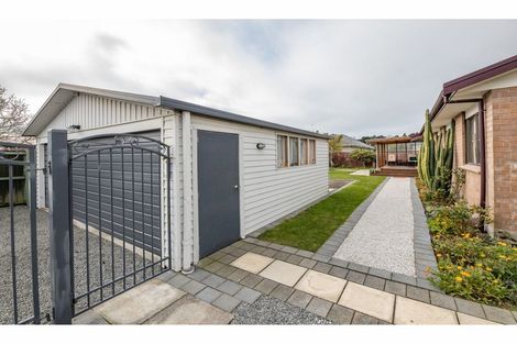 Photo of property in 5 Lindis Lane, New Brighton, Christchurch, 8083