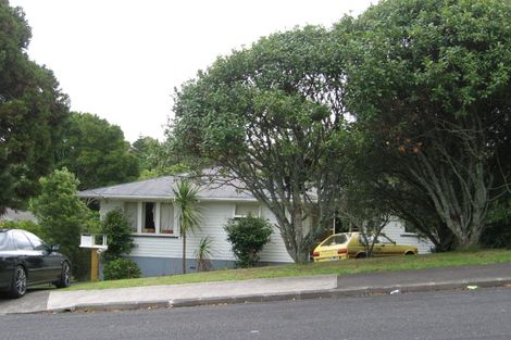 Photo of property in 75 Selwyn Crescent, Forrest Hill, Auckland, 0620