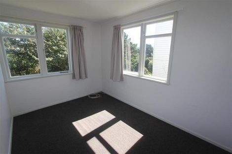 Photo of property in 46 Hereford Street, Cannons Creek, Porirua, 5024