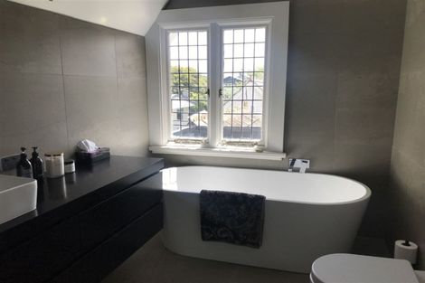 Photo of property in 35 Knowles Street, St Albans, Christchurch, 8052