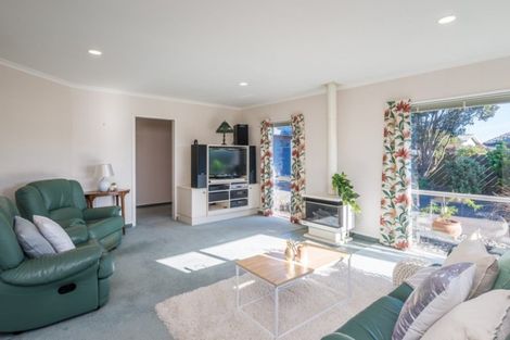 Photo of property in 78 Langdale Avenue, Paraparaumu, 5032