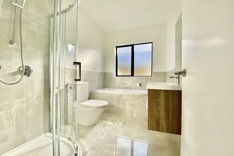 Photo of property in 113 Tiriwa Drive, Massey, Auckland, 0614