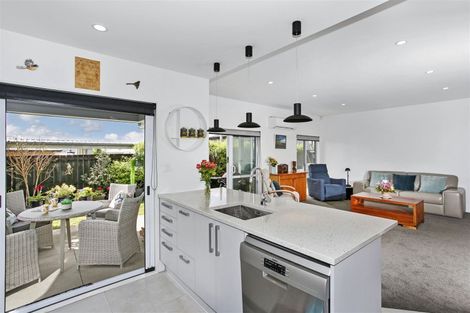 Photo of property in 76a Wellington Street, Pukekohe, 2120