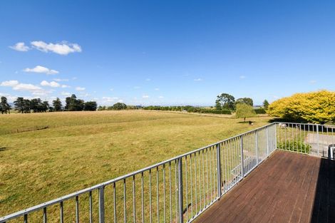 Photo of property in 17 Coulters Line, Kiwitea, Feilding, 4777