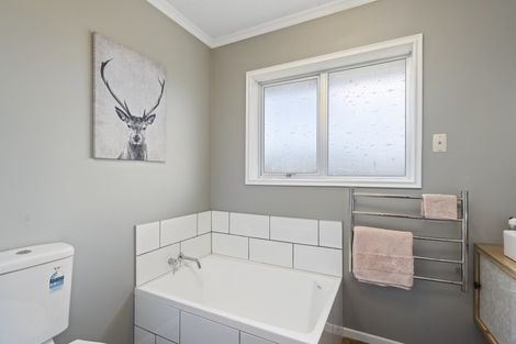 Photo of property in 48a Nevada Drive, Merrilands, New Plymouth, 4312