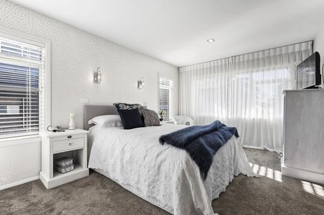 Photo of property in 35d Oceanbeach Road, Mount Maunganui, 3116