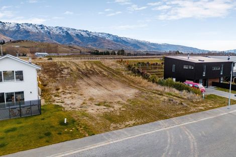 Photo of property in 31 Stratford Drive, Mount Pisa, Cromwell, 9383