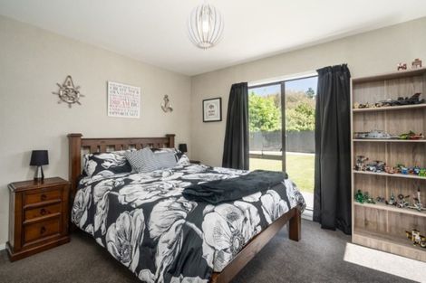 Photo of property in 2/13 Colac Street, Avondale, Christchurch, 8061
