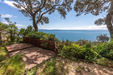 Photo of property in 2/58 Cliff Road, Torbay, Auckland, 0630