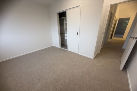 Photo of property in 4/25 Hutchinson Avenue, New Lynn, Auckland, 0600