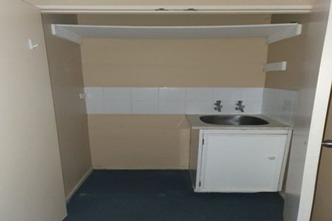 Photo of property in 38 Aurea Avenue, Pakuranga, Auckland, 2010