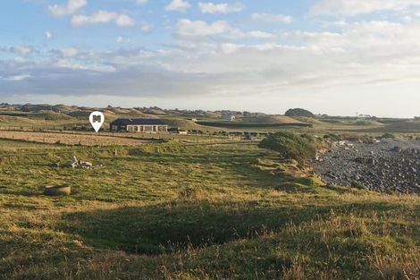 Photo of property in 304 Coast Road, Warea, 4381