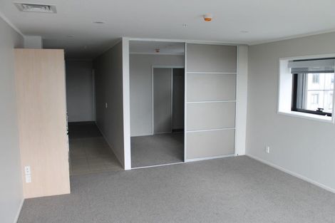 Photo of property in Luna Apartments, 4a/16 Burton Street, Grafton, Auckland, 1010