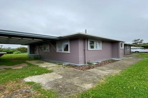 Photo of property in 17 Balmain Street, Newlands, Wellington, 6037