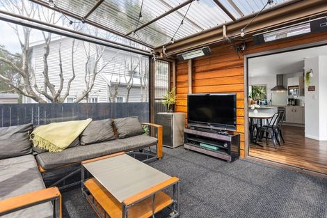 Photo of property in 1/9 Admiral Beatty Avenue, Mount Roskill, Auckland, 1041