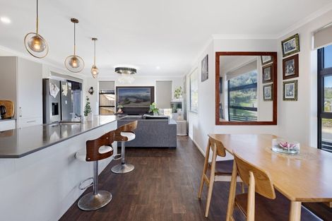 Photo of property in 2 Hauruia Way, Pyes Pa, Tauranga, 3112