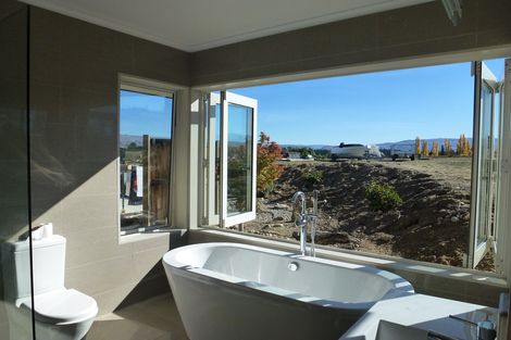 Photo of property in 46 Letts Gully Road, Letts Gully, Alexandra, 9393