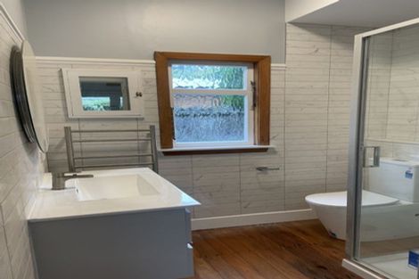 Photo of property in 18 Augusta Street, Redcliffs, Christchurch, 8081